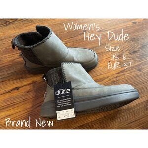 Hey Dude Women Lightweight Boot Mel Suede Stone Grey US 6 EU 37 New With Tag